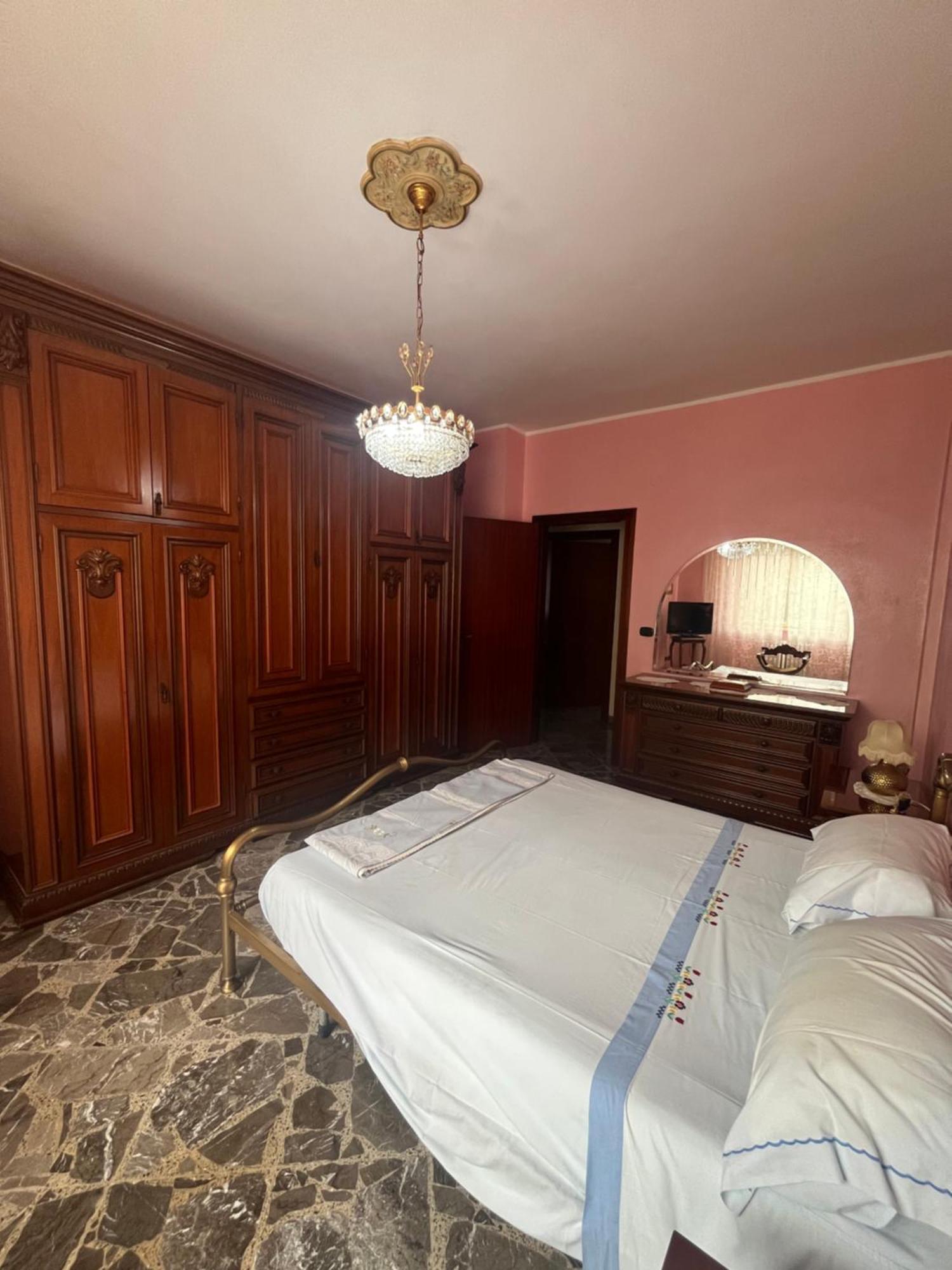 La Casa Di Anna Apartman Brindisi Kültér fotó